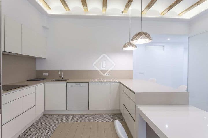 3 bedrooms apartment for rent in Valencia, Spain - Image 8