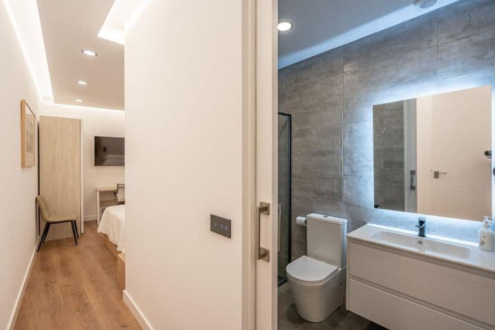 4 bedrooms apartment for sale in Madrid, Spain - Image 10