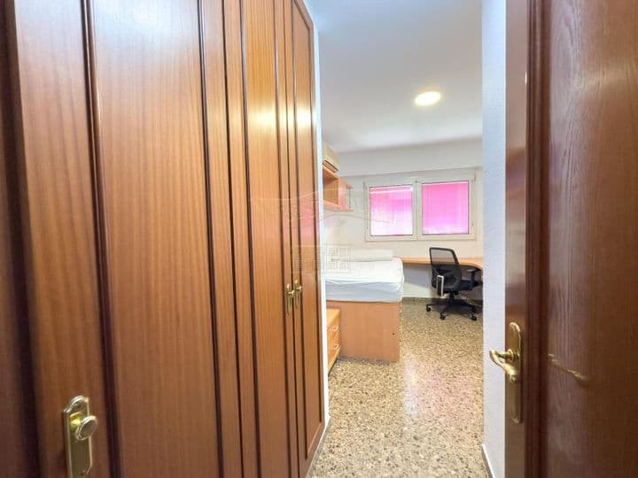 3 bedrooms apartment for rent in Valencia, Spain - Image 11