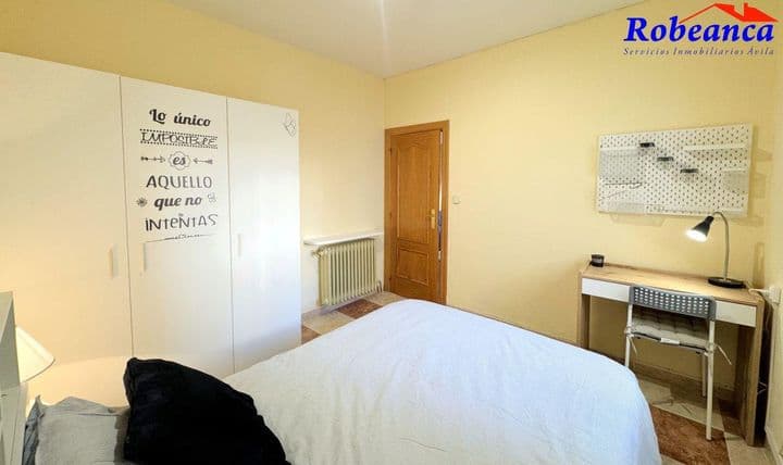 3 bedrooms apartment for rent in Avila, Spain - Image 10