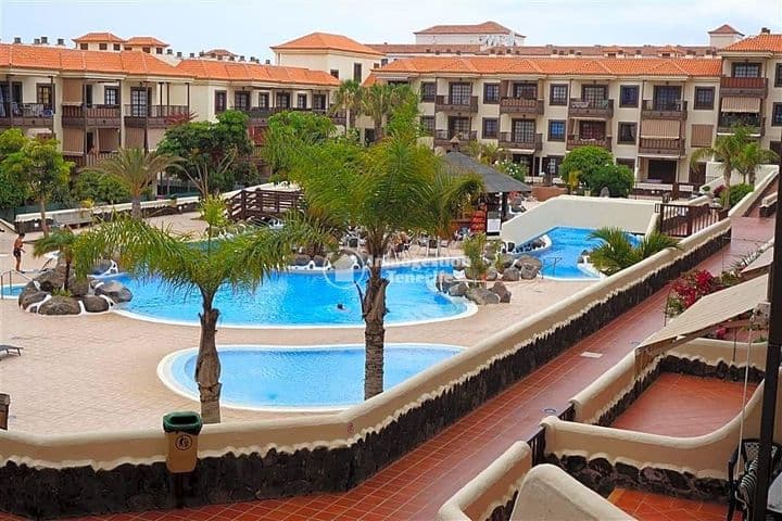 1 bedroom apartment for sale in Arona, Spain - Image 8