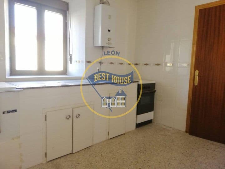 3 bedrooms house for sale in Leon, Spain - Image 6