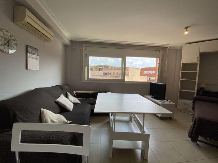 Apartment for rent in Cambrils, Spain - Image 3