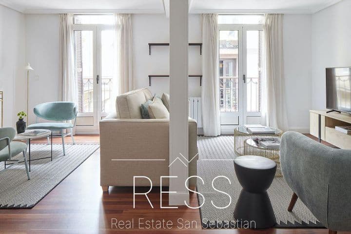 3 bedrooms apartment for sale in Donostia-San Sebastian, Spain - Image 2