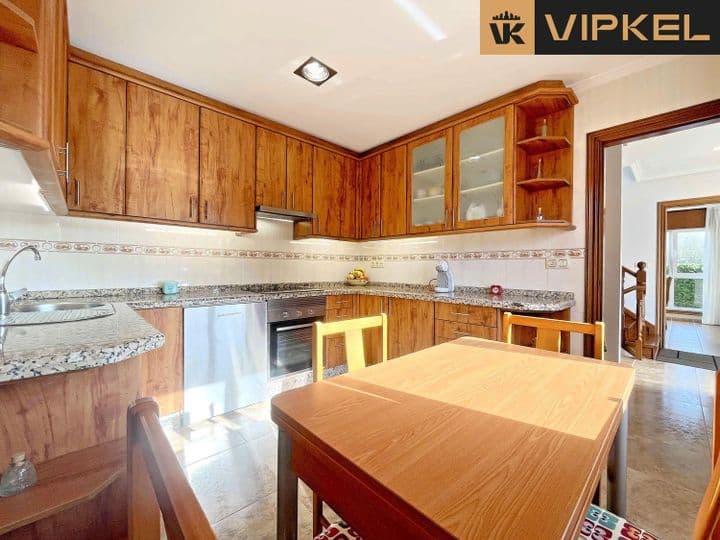 4 bedrooms house for sale in Oleiros, Spain - Image 4