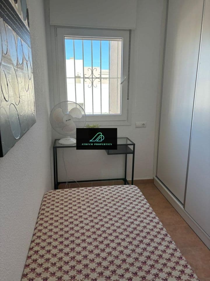 2 bedrooms apartment for rent in Torrevieja, Spain - Image 5