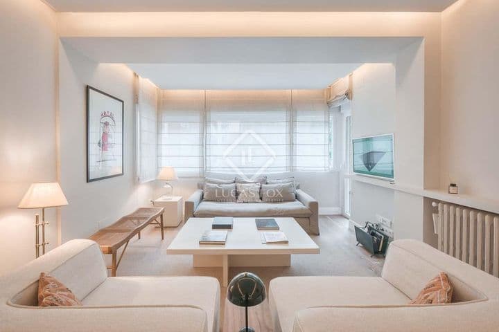 3 bedrooms apartment for sale in Madrid, Spain - Image 2