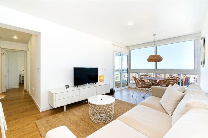 2 bedrooms apartment for rent in Puerto Deportivo, Spain - Image 6