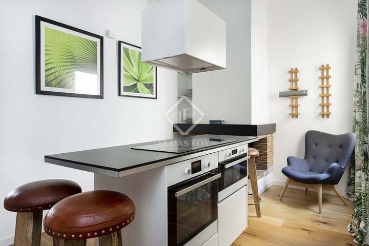 2 bedrooms apartment for rent in Barcelona, Spain - Image 3