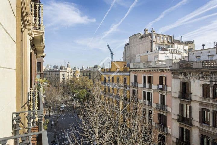 2 bedrooms apartment for rent in Barcelona, Spain - Image 10