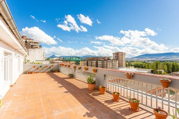 1 bedroom apartment for rent in Pamplona, Spain - Image 3