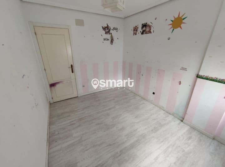 Apartment for sale in Torrelavega, Spain - Image 10