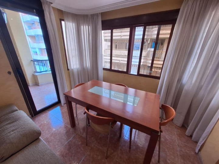 3 bedrooms apartment for rent in Playa del Cura, Spain - Image 3