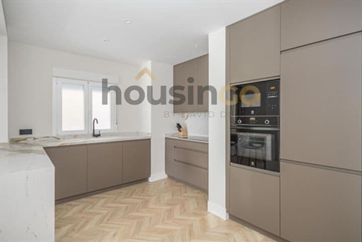 2 bedrooms apartment for sale in Madrid, Spain - Image 4