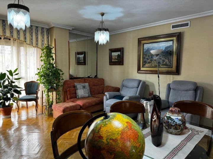 4 bedrooms apartment for sale in Madrid, Spain - Image 2