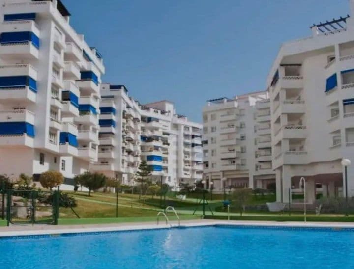 4 bedrooms apartment for sale in Nueva Andalucia, Spain - Image 4