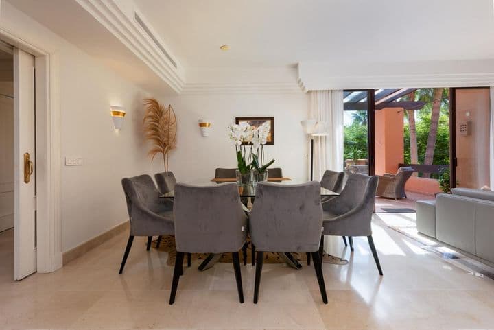 3 bedrooms house for sale in Nueva Andalucia, Spain - Image 9