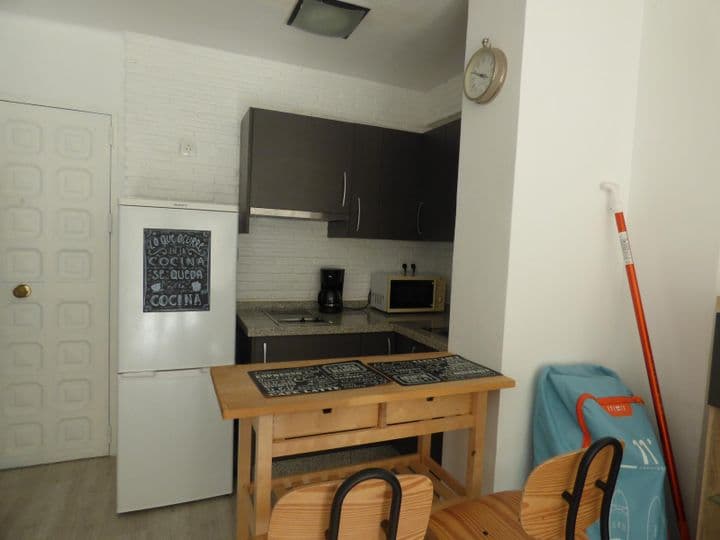 1 bedroom apartment for rent in Algarrobo Costa, Spain - Image 9