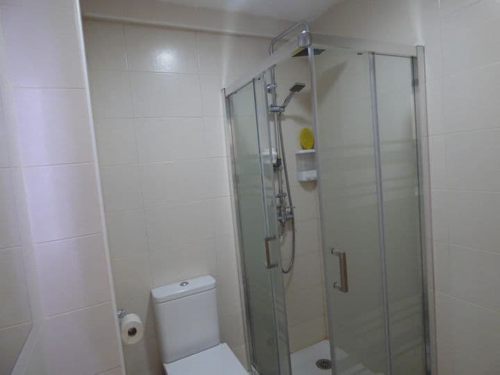 1 bedroom apartment for rent in Algarrobo Costa, Spain - Image 4