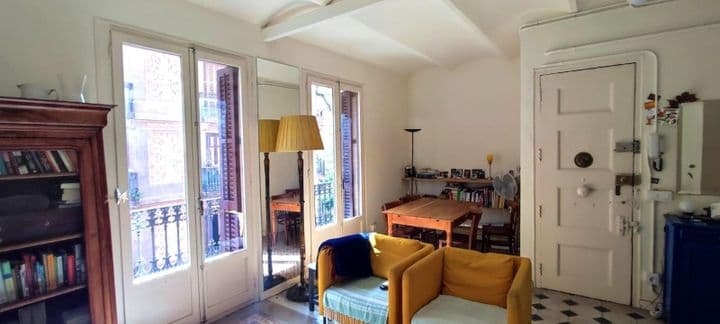 2 bedrooms apartment for sale in Ciutat Vella, Spain - Image 2