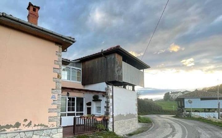 3 bedrooms house for sale in Aviles, Spain - Image 2