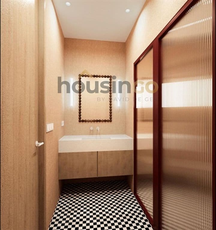 3 bedrooms apartment for sale in Madrid, Spain - Image 3