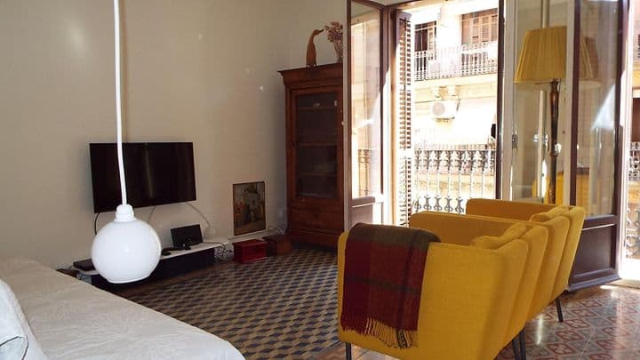 2 bedrooms apartment for sale in Ciutat Vella, Spain - Image 5