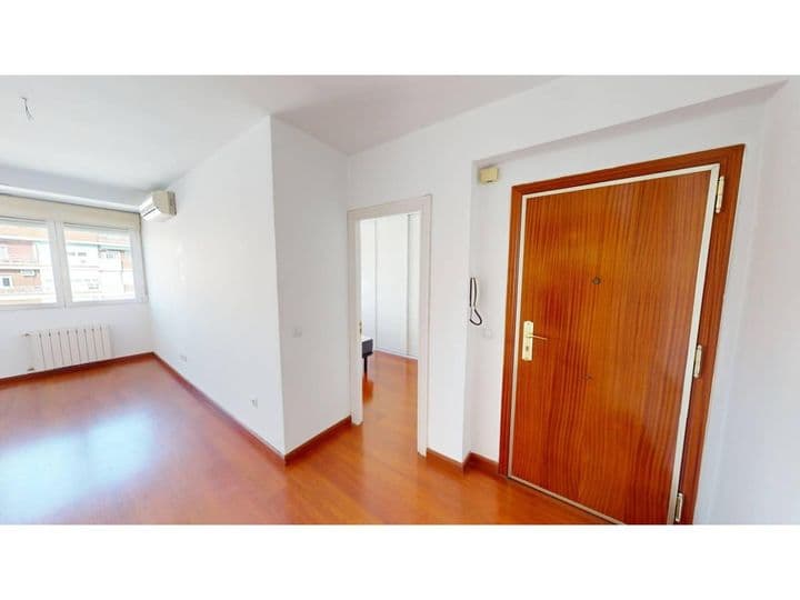 2 bedrooms apartment for rent in La Concepcion, Spain - Image 11