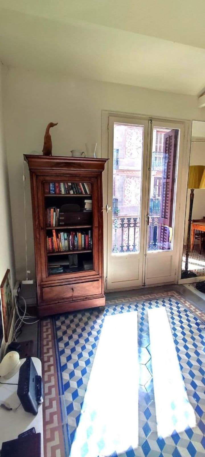 2 bedrooms apartment for sale in Ciutat Vella, Spain - Image 11