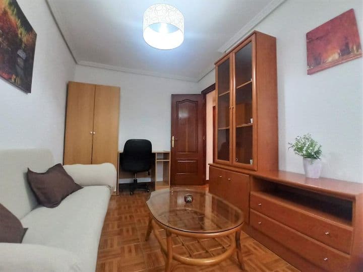 2 bedrooms apartment for rent in Santander, Spain - Image 6