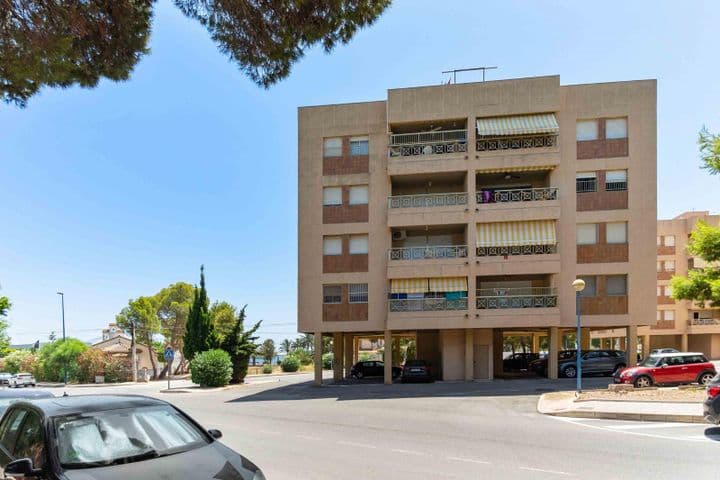 3 bedrooms apartment for sale in Punta Prima, Spain - Image 2