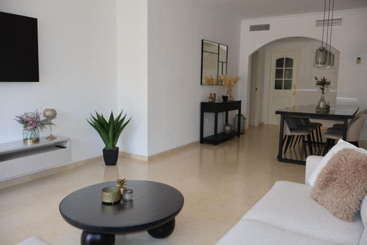 2 bedrooms apartment for rent in Elviria, Spain - Image 6