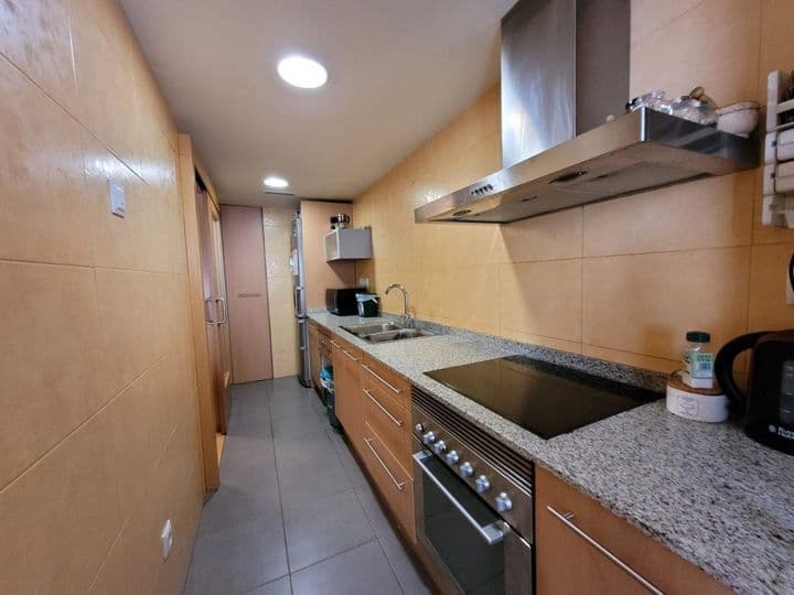 2 bedrooms apartment for rent in Bajo Llobregat, Spain - Image 8