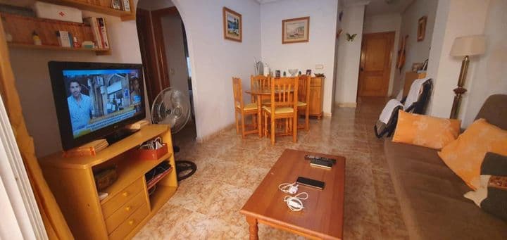 2 bedrooms apartment for rent in Centro, Spain - Image 2