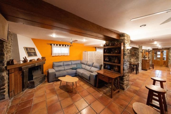 9 bedrooms house for sale in Sobrarbe, Spain - Image 9