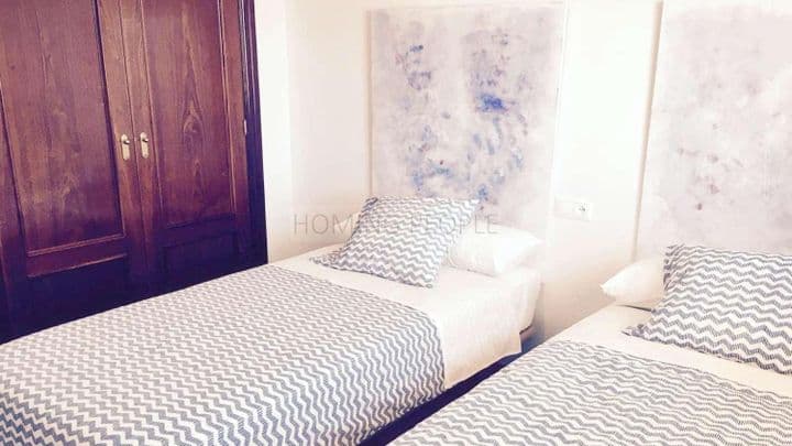 3 bedrooms apartment for rent in La Herradura quarter, Spain - Image 12