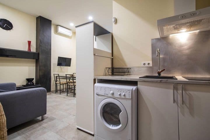 Apartment for rent in Les Corts quarter, Spain - Image 5