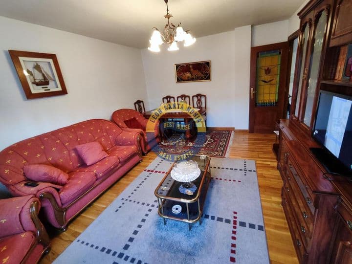 3 bedrooms apartment for sale in Leon, Spain - Image 2