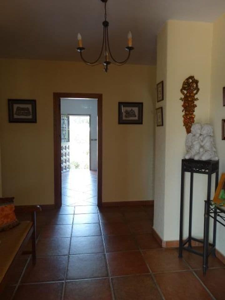 4 bedrooms house for rent in Alhaurin de la Torre, Spain - Image 11