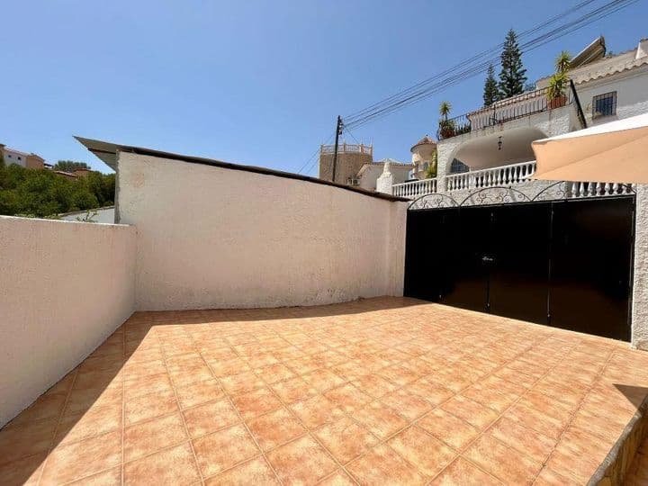 4 bedrooms house for sale in Nerja, Spain - Image 8