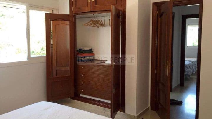 3 bedrooms apartment for rent in La Herradura quarter, Spain - Image 8