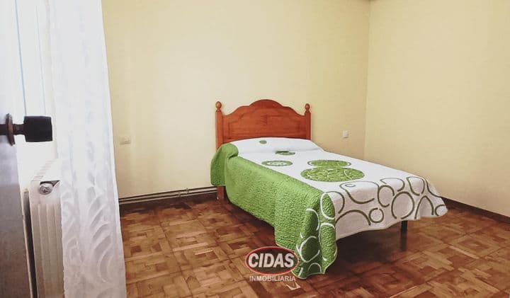 3 bedrooms apartment for sale in Oviedo, Spain - Image 8