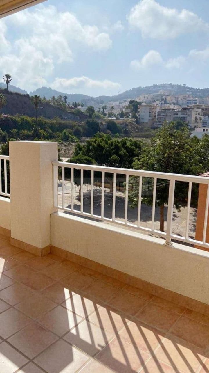 3 bedrooms apartment for rent in La Herradura quarter, Spain - Image 5