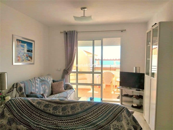 2 bedrooms apartment for sale in La Duquesa, Spain - Image 8