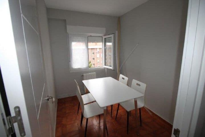 3 bedrooms apartment for rent in Santander, Spain - Image 8