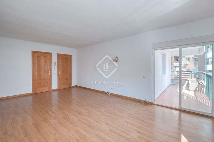 4 bedrooms apartment for sale in Madrid, Spain - Image 2