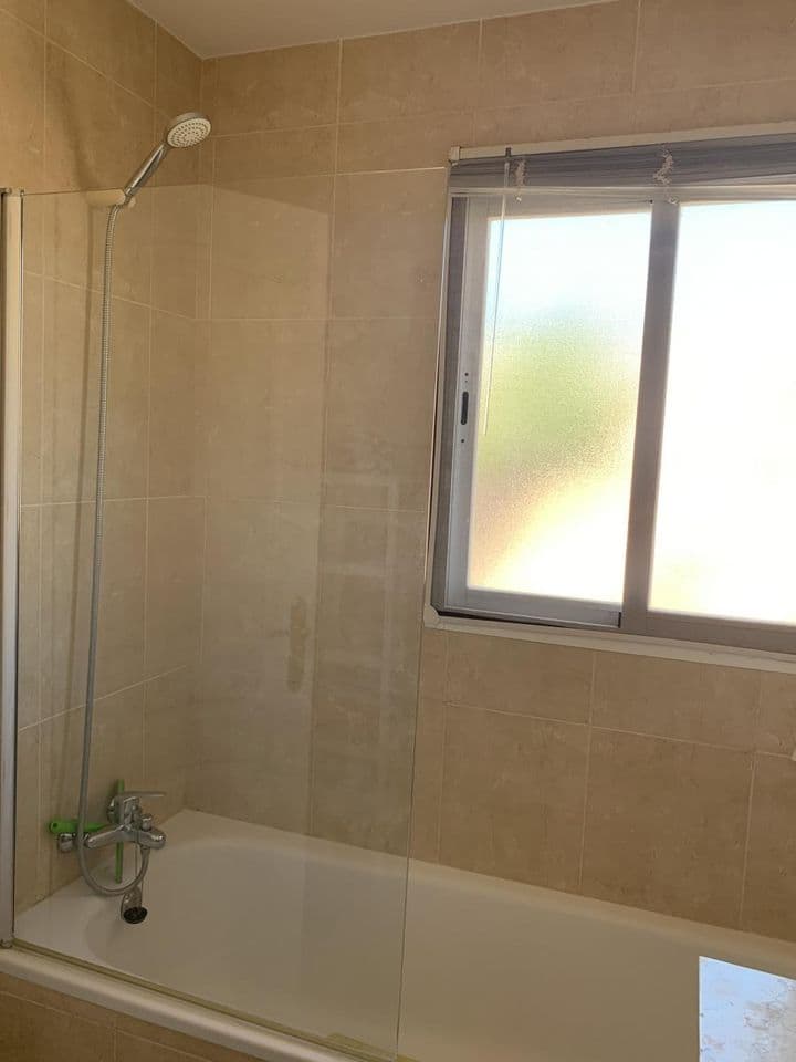 1 bedroom house for rent in Chullera, Spain - Image 10