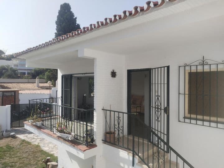 3 bedrooms house for rent in Torreblanca del Sol, Spain