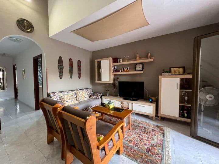 3 bedrooms apartment for sale in Nueva Torrevieja, Spain - Image 2