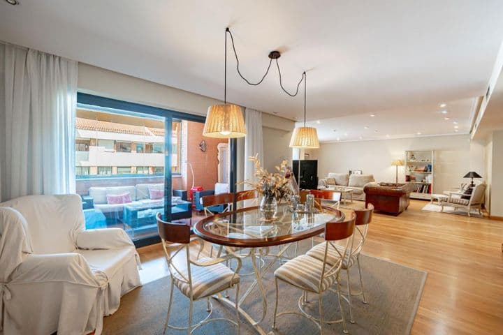 5 bedrooms apartment for sale in Majadahonda, Spain - Image 3